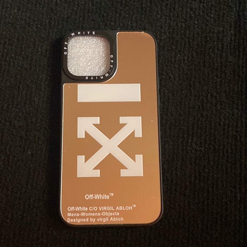 IPhone 13 Pro Max off white case